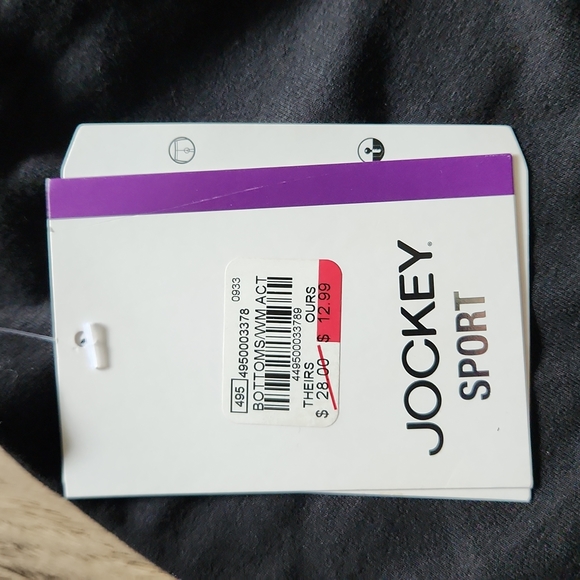 NWT Black Jockey Sport Capris - Picture 4 of 6